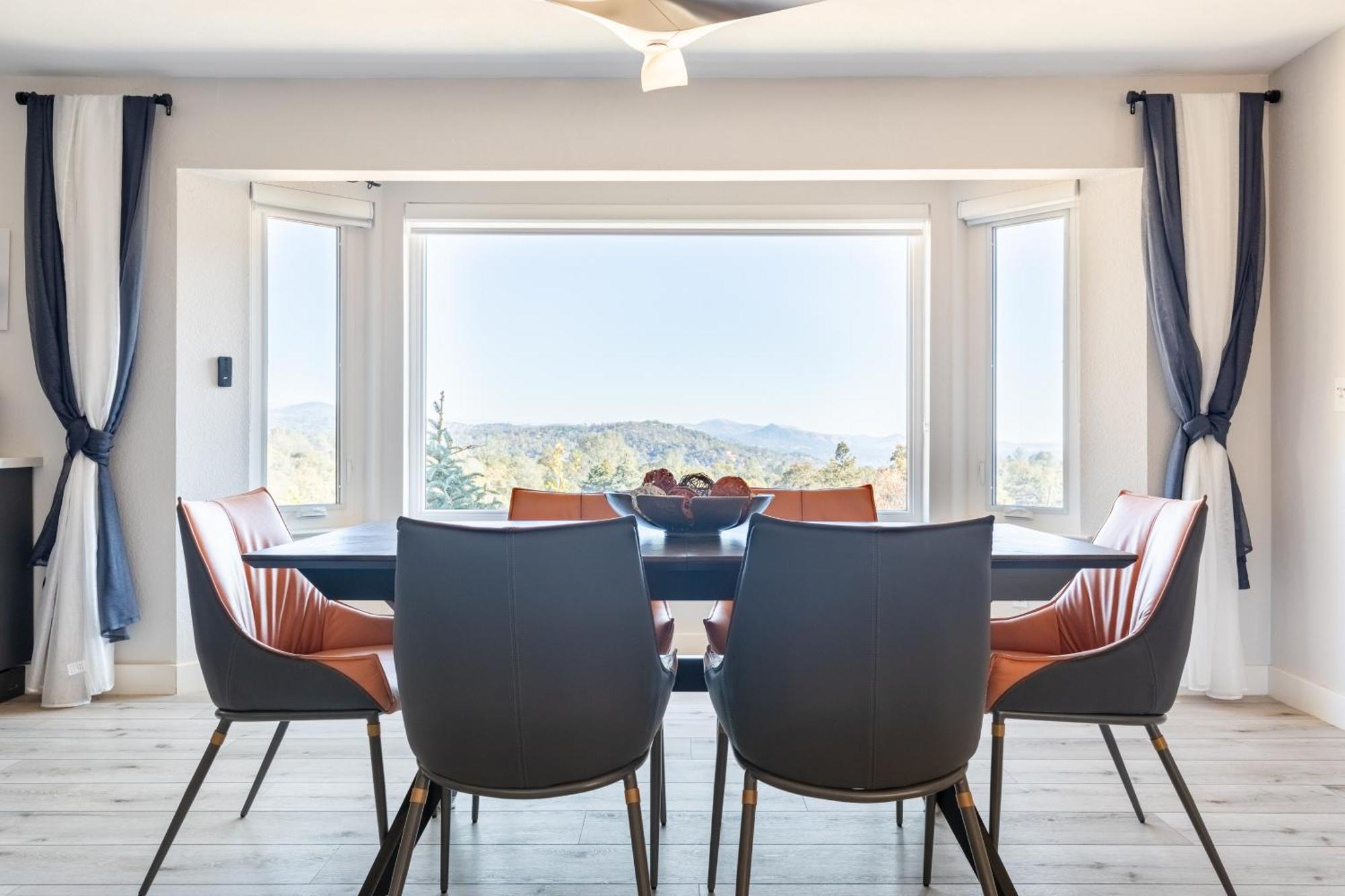 Rolling Oaks Ranch - 200 Acres Of Lakeside Beauty & Countryside Serenity Mariposa Exteriör bild