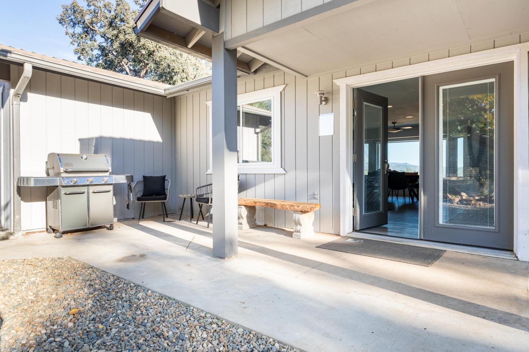 Rolling Oaks Ranch - 200 Acres Of Lakeside Beauty & Countryside Serenity Mariposa Exteriör bild