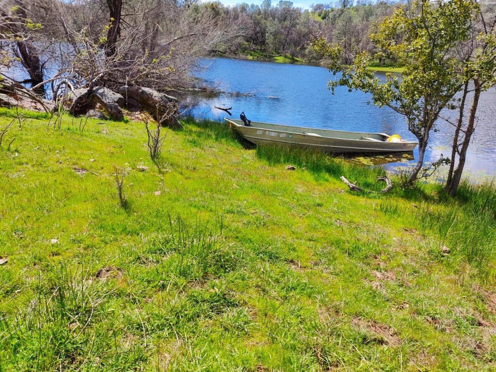 Rolling Oaks Ranch - 200 Acres Of Lakeside Beauty & Countryside Serenity Mariposa Exteriör bild